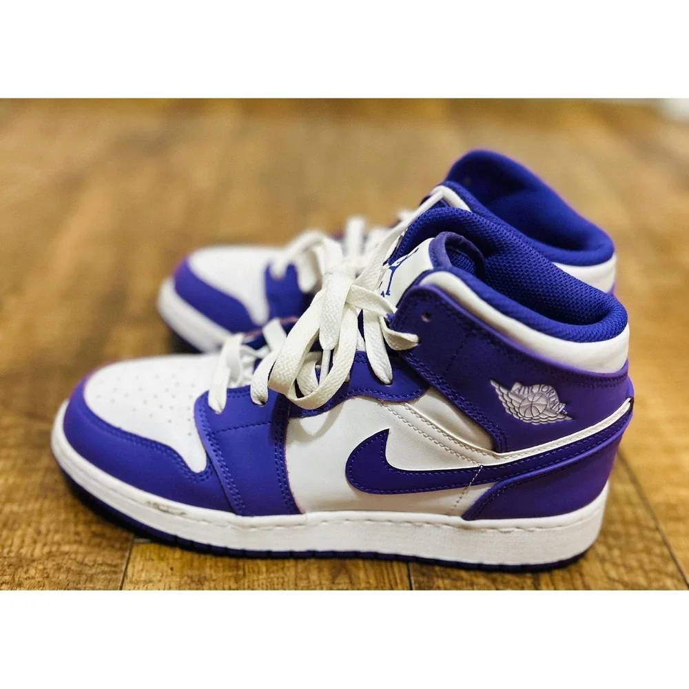 Nike Air Jordan 1 Mid Purple Youth 6 GS DQ8423-511 Sneakers